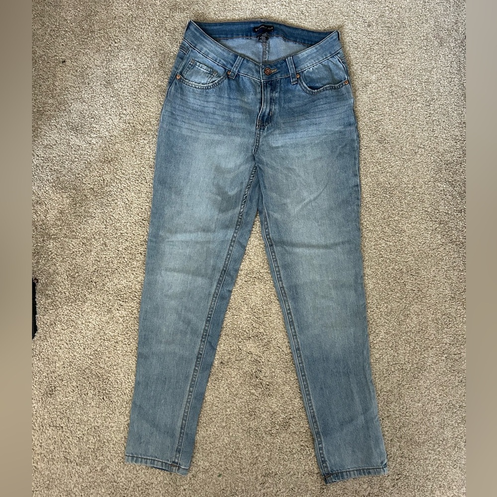 V-Waist Skinny Jeans